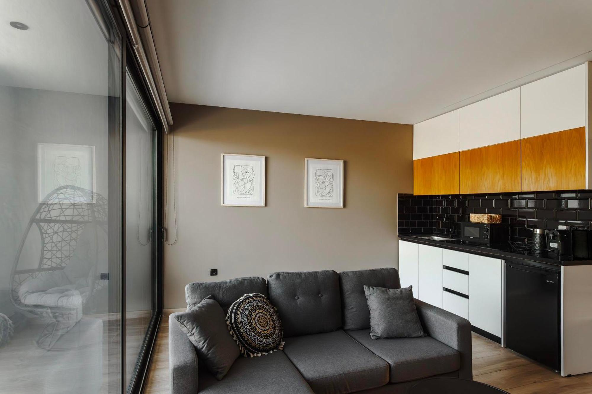 Chrysma Urban Living * Rhodes City