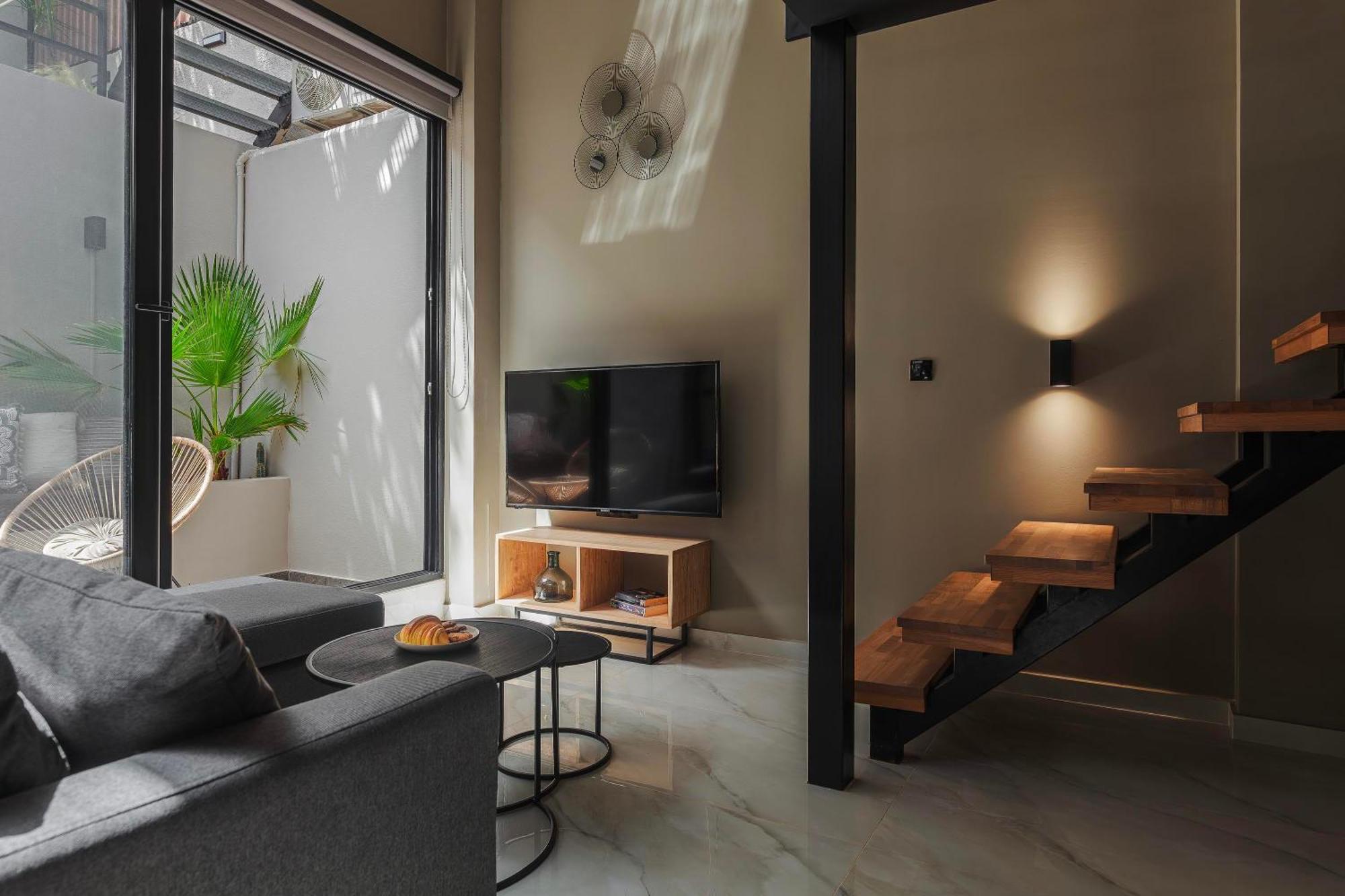 Chrysma Urban Living Lejlighed Rhodes City