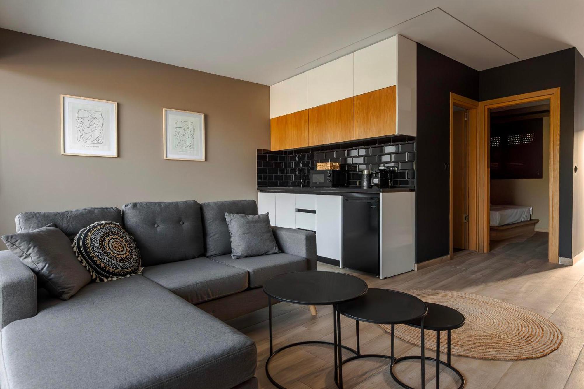 Chrysma Urban Living * Rhodes City