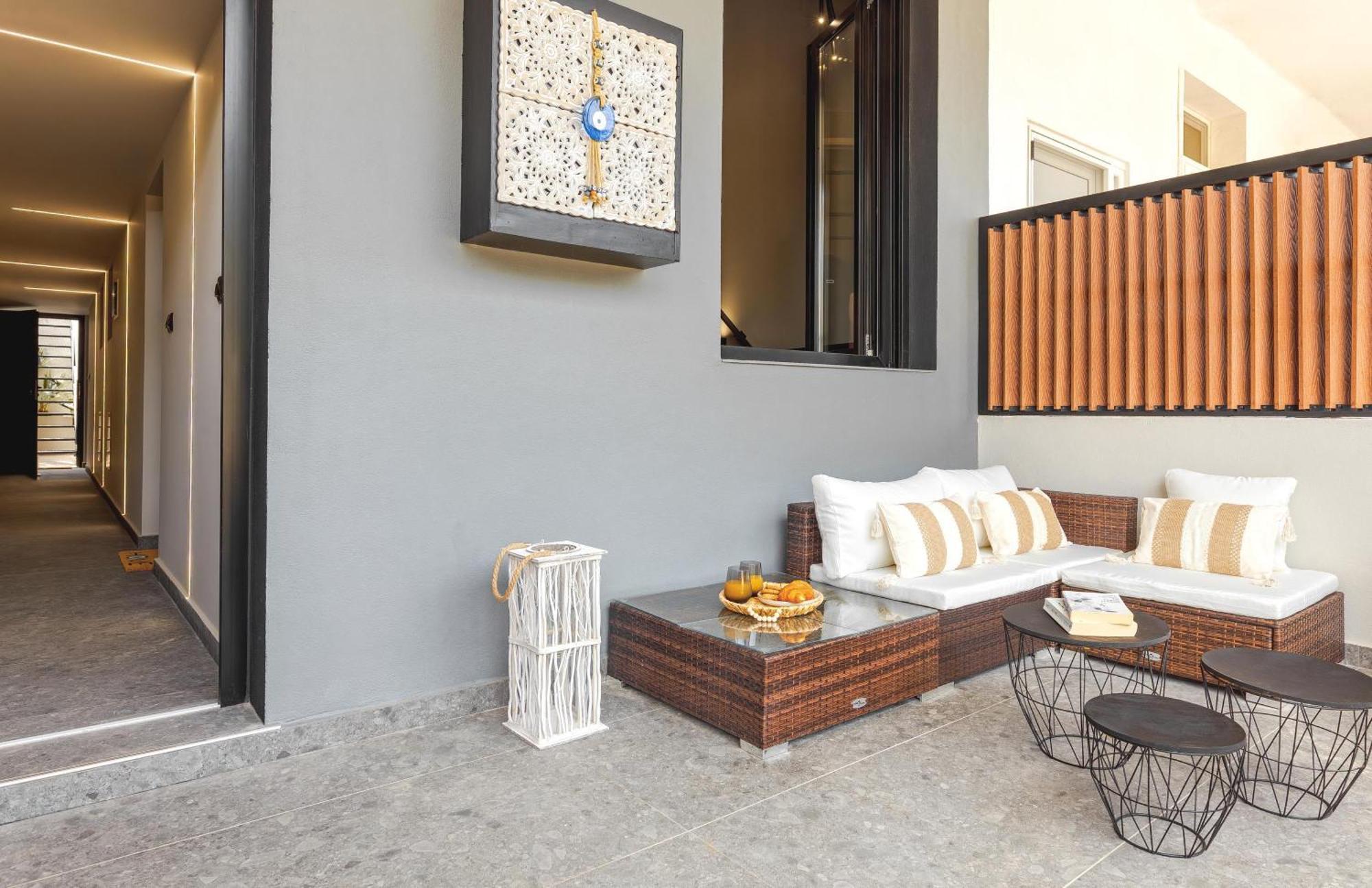 Chrysma Urban Living Rhodes City